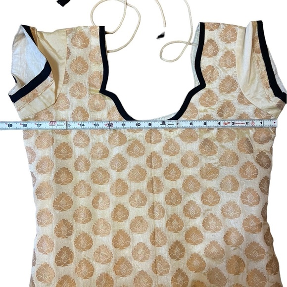 Beautiful Cream Gold Kurta With Pink Black Gold Embroidery at Bottom - Picture 10 of 15